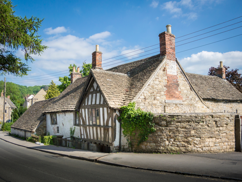 ancient ram inn