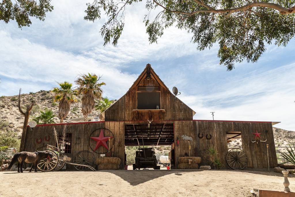 Coolest Airbnbs - Love Nest