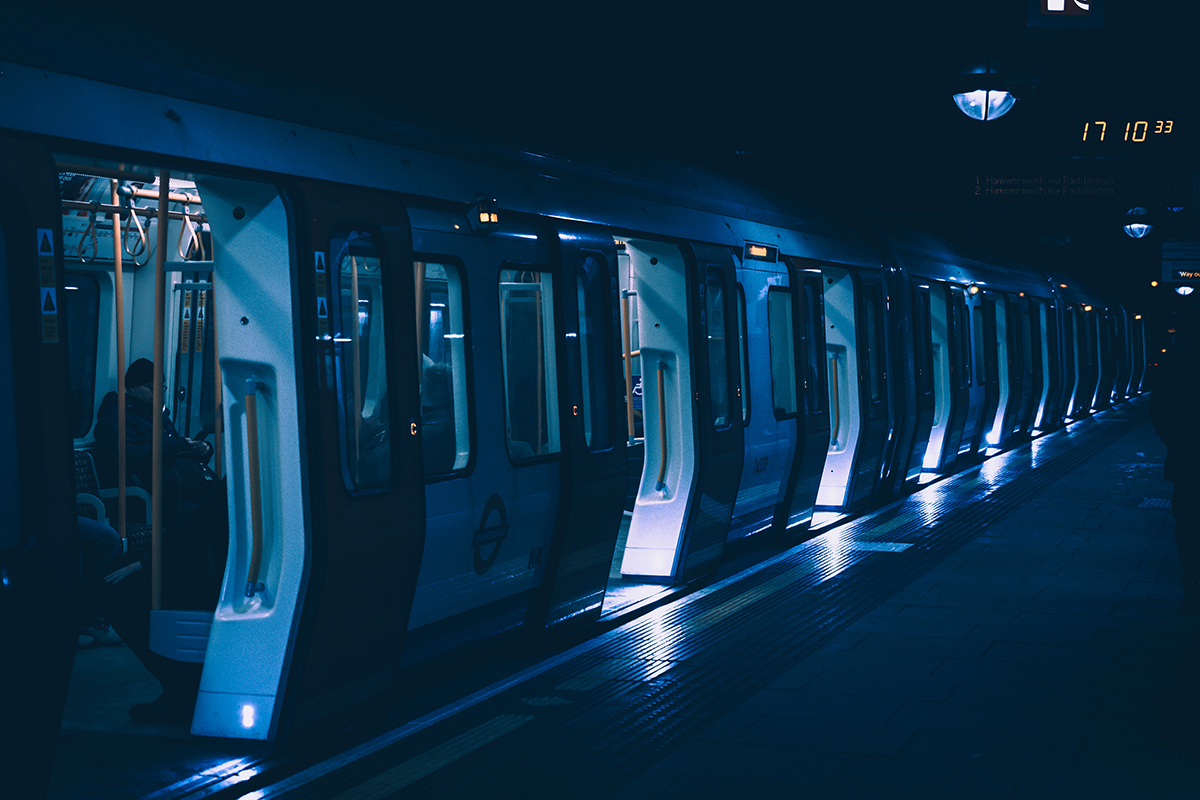 London tube night train
