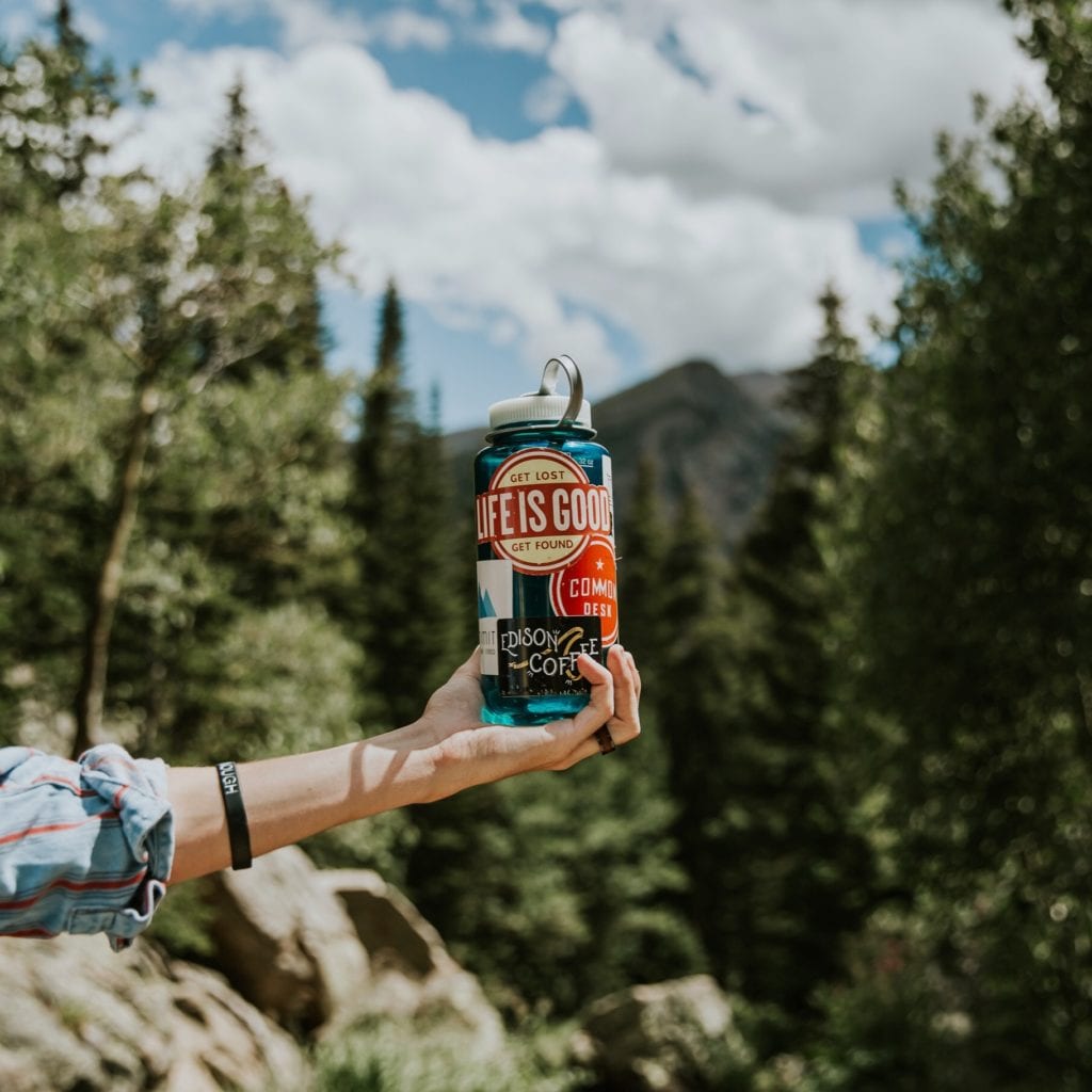 Healthy Traveling travel water bottle to stay hydrated