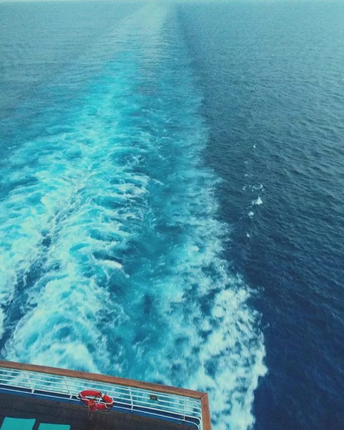 Gorgeous water travel photo