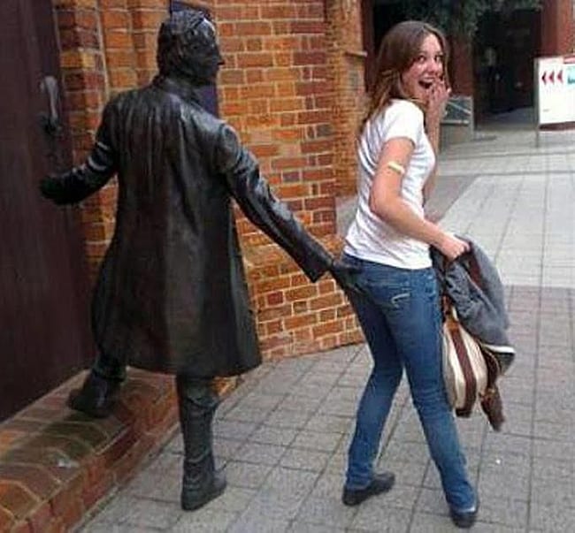 hilarious photos - cheeky