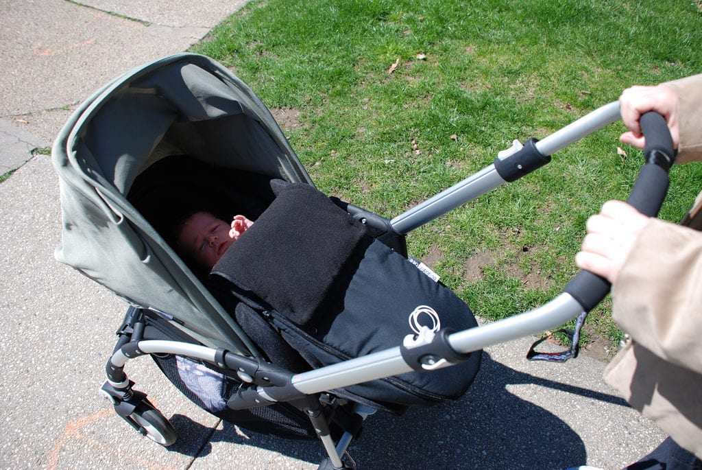 tips for traveling with kids strollers