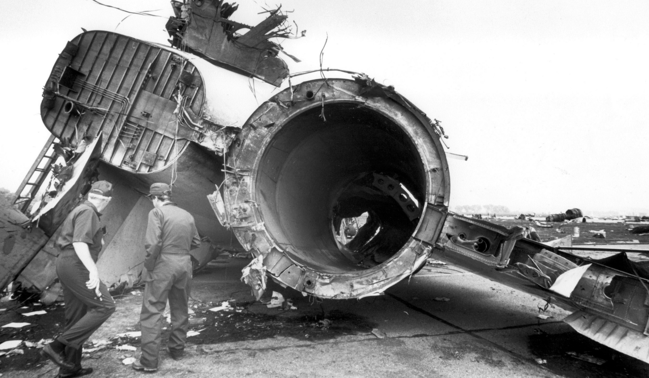Captain Alfred C. Haynes among plane crash survivors