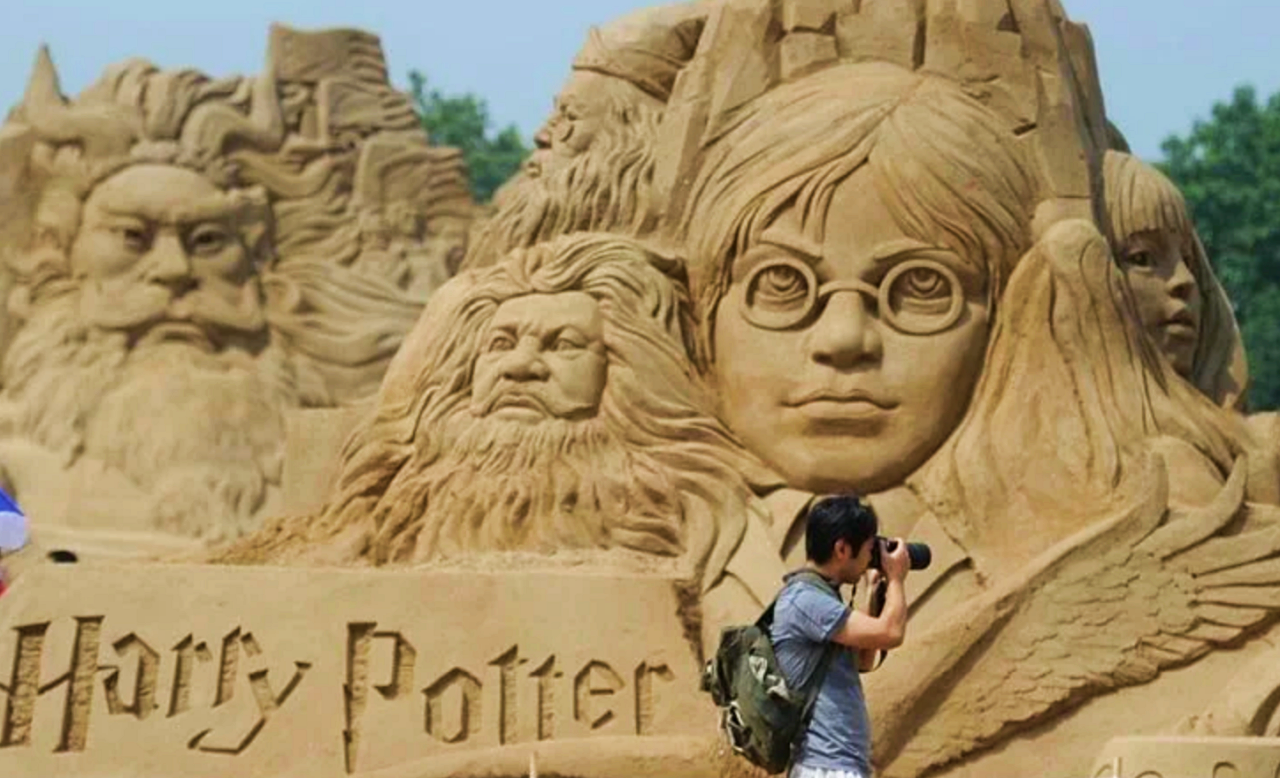 Harry Potter among sandcastles