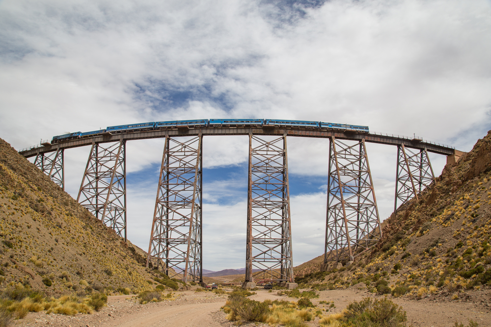 train driving over the Polvorilla viaduct in the Northwest of Argentina.
