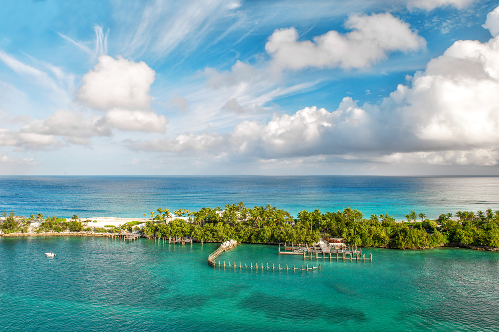 Sea and cloudy sky. Beautiful landscape Bahamas. Nassau