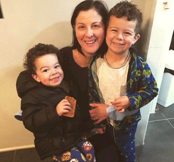 Single Mum Facing Homelessness Builds Her Own Tiny $10K Home