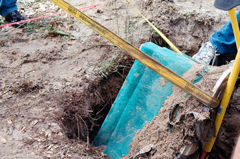 Man Finds Safe Buried In Yard, Gives It Away When He Looks Inside
