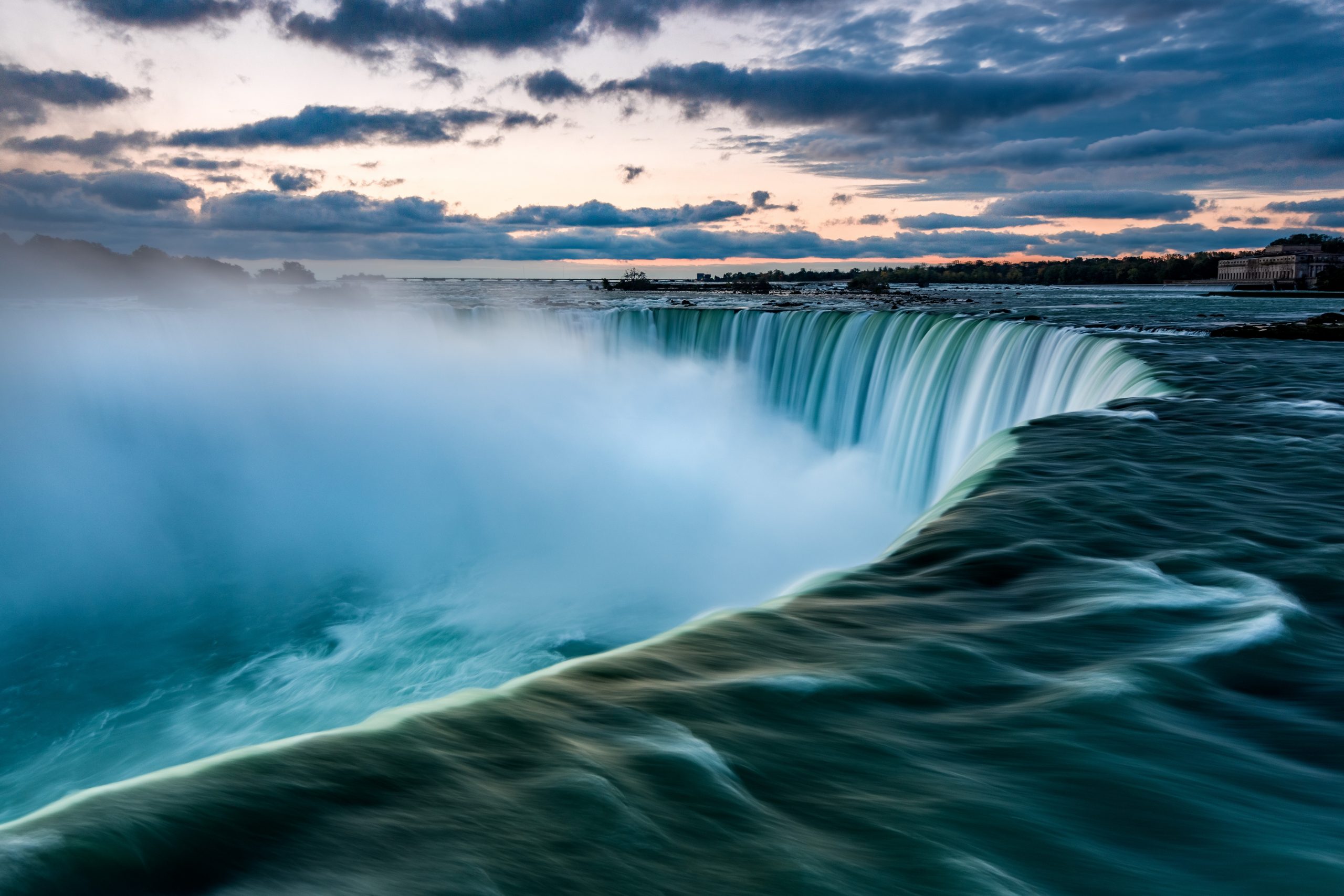 Top 25 Breathtaking Waterfalls Around the World That Will Make Your Jaw Drop