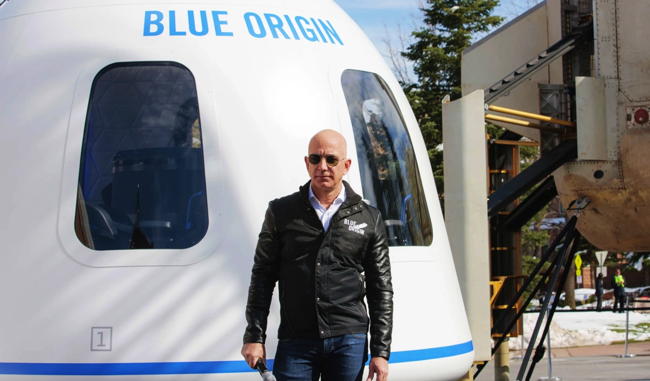 Jeff Bezos - Blue Origin Space Capsule