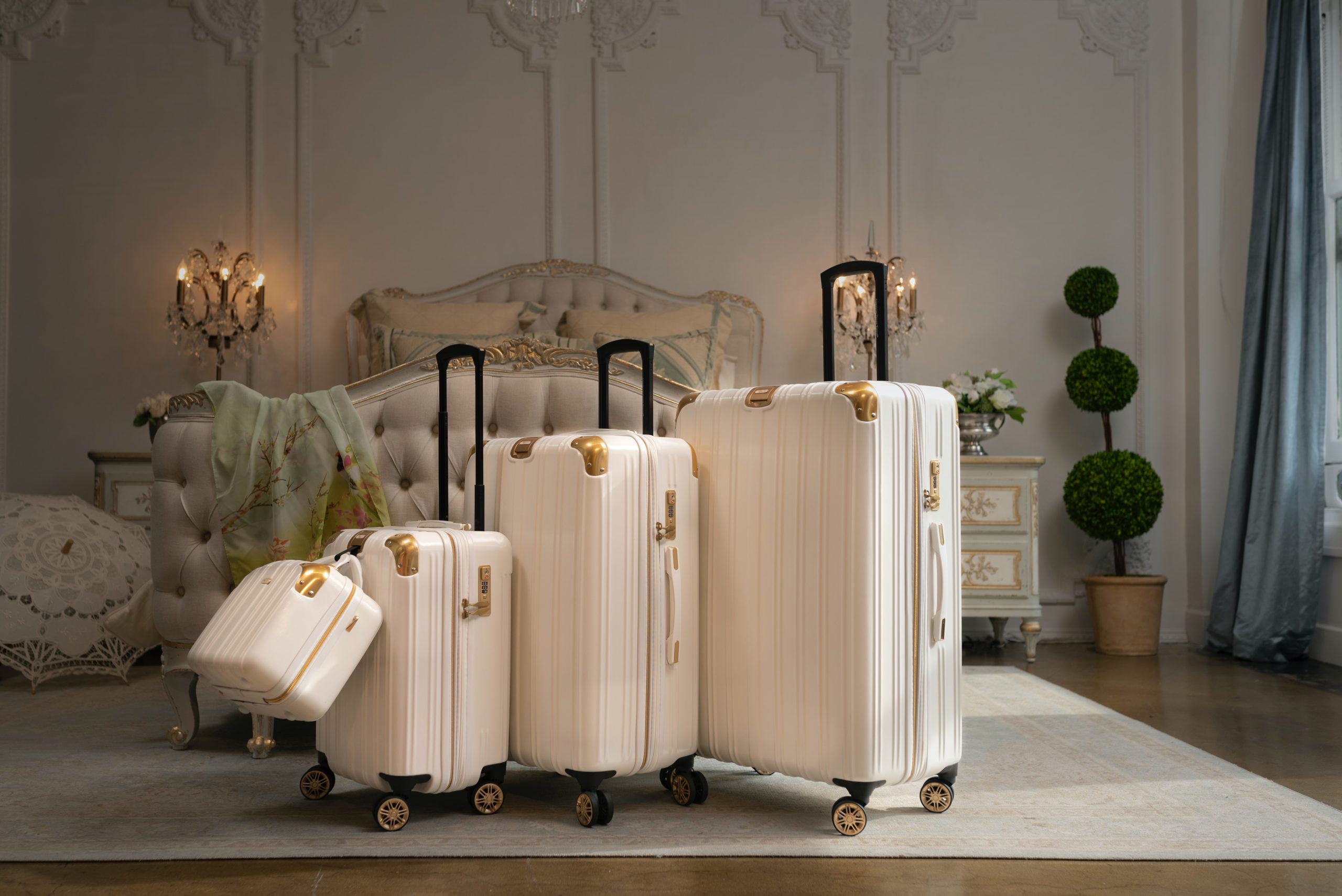 Hardside vs. Softside Luggage: Which Is Better?