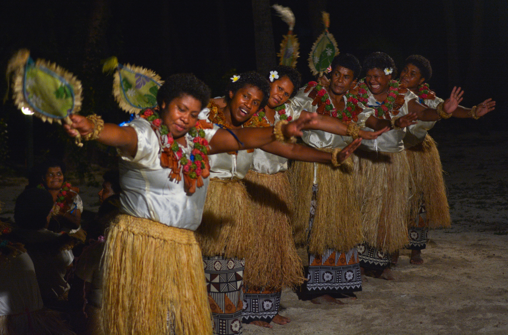 Group,Of,Fijian,Women,Dancing,A,Traditional,Female,Dance,The