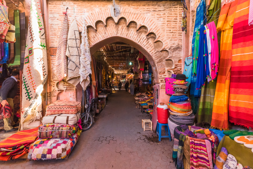 Souvenirs,On,The,Old,Arabic,Market