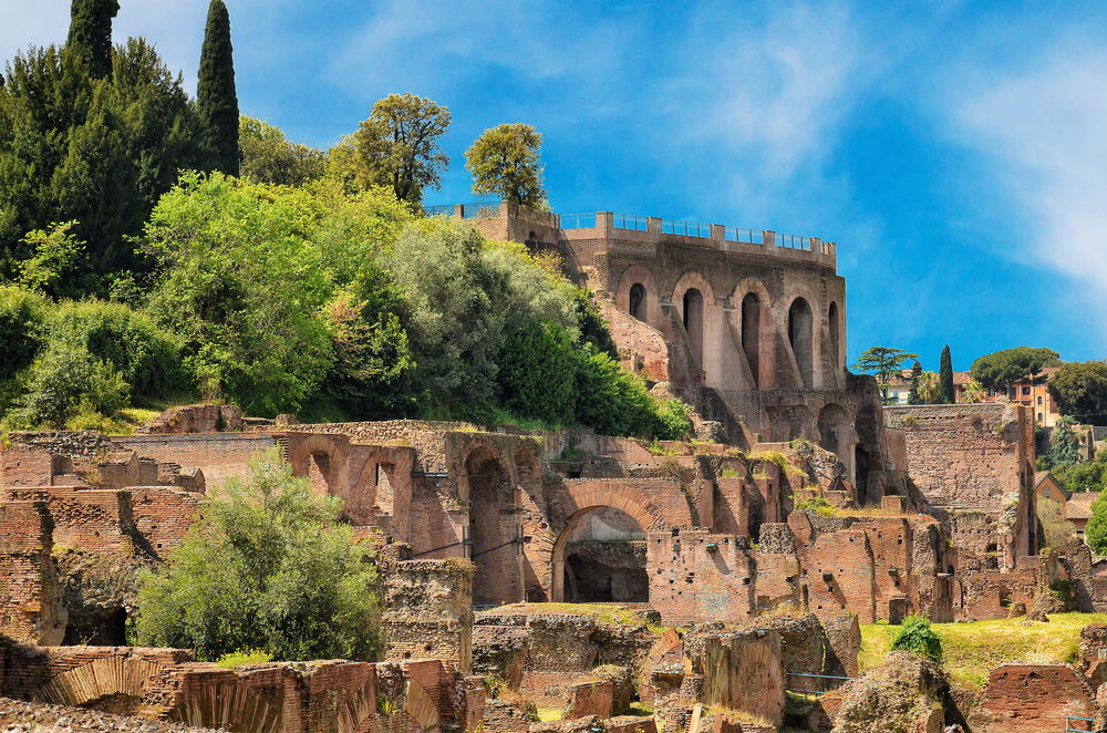 Remains,Of,Ruined,Palatine,Hills,In,Rome