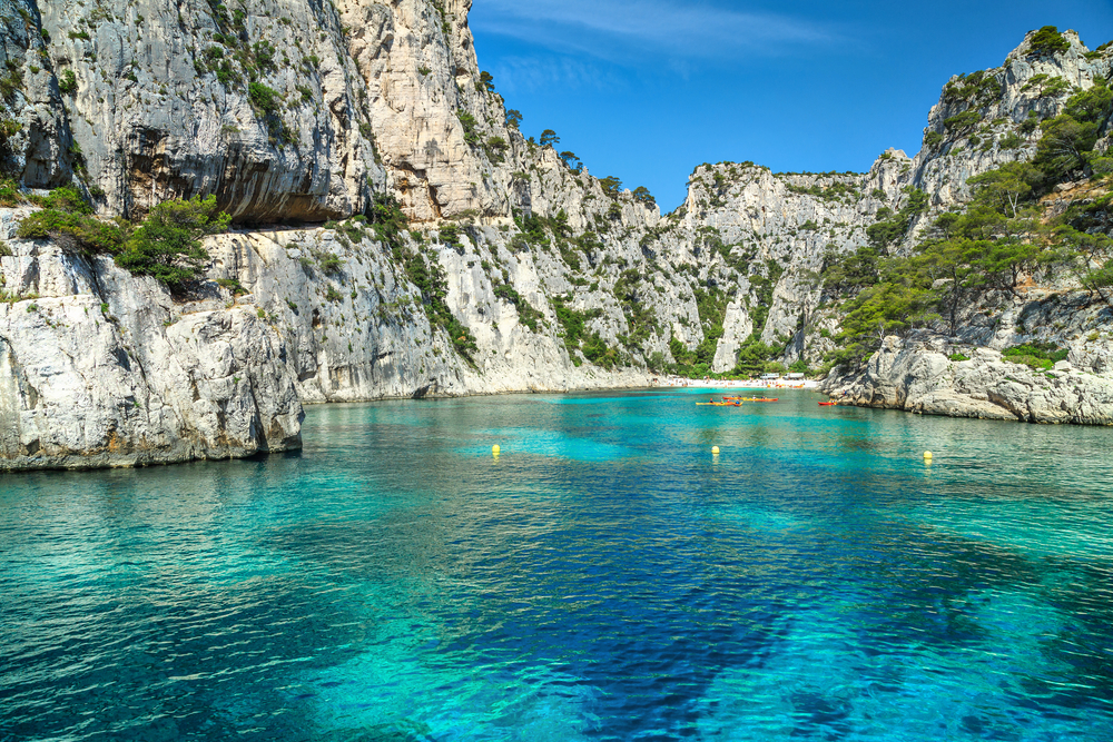 Colorful,Kayaks,In,The,Famous,French,Fjords,calanques,National,Park,,Calanque